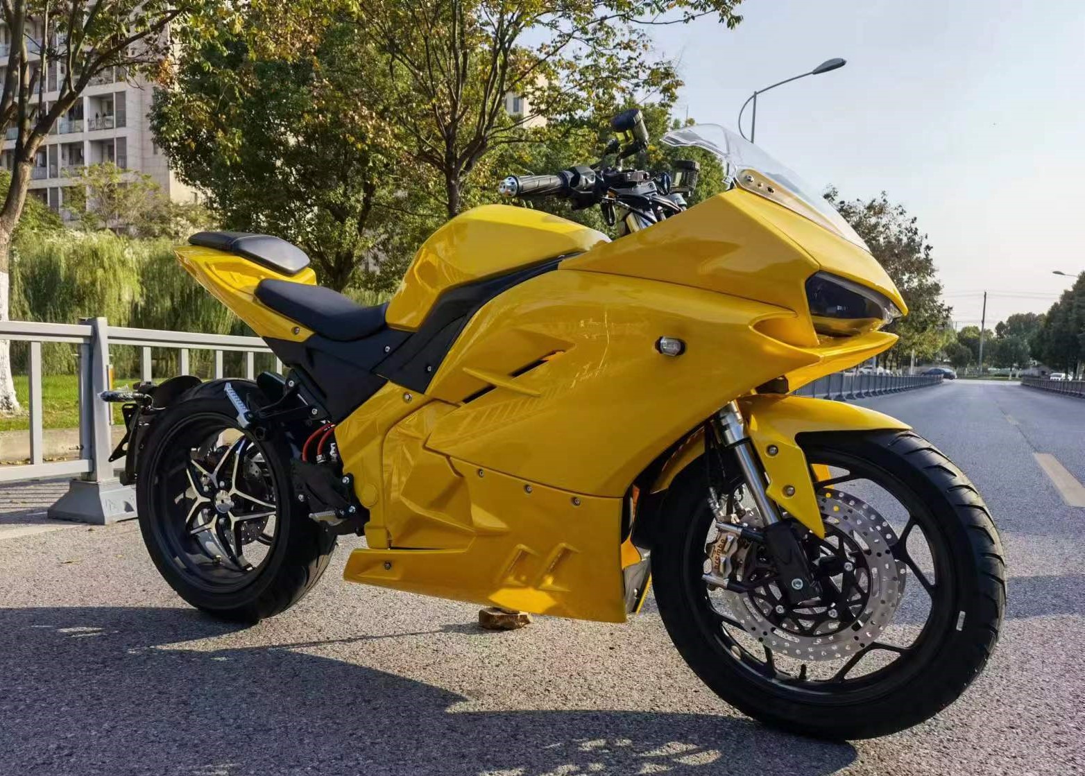 Panigale - фото 3